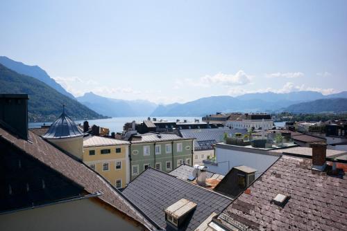Salzkammergut Homes Gmunden - See- und Stadtblick, zentrale Lage, Balkon - ideal für Familien