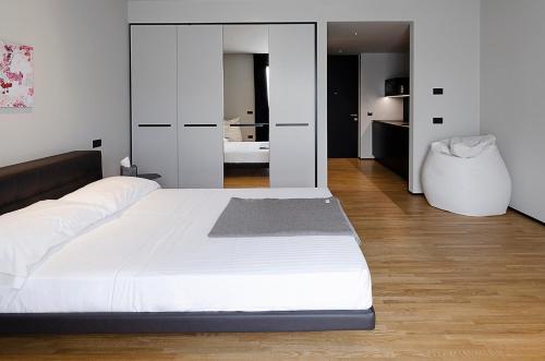 Piranesi 246 Room Type - Studio