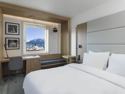 Standard Room with Sea View
