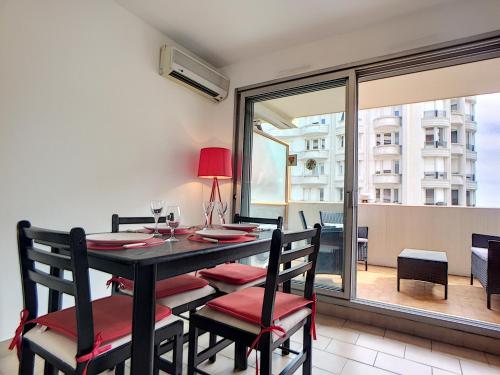 Nestor&Jeeves - CARDELINE TERRASSE - Very close sea - Spacious, Nizza (Foto 7)