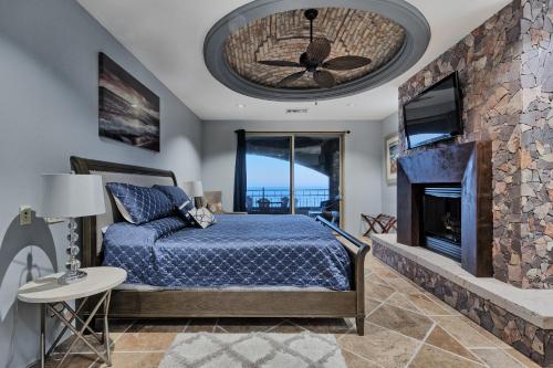 Amazing Penthouse at Bella Sirena with Views and Entertainment - 901-C in Sandy Beach