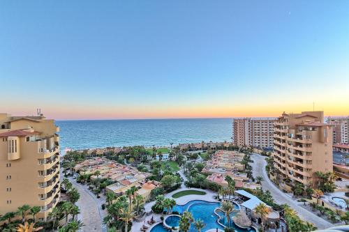 View, Amazing Penthouse at Bella Sirena with Views and Entertainment - 901-C in Sandy Beach
