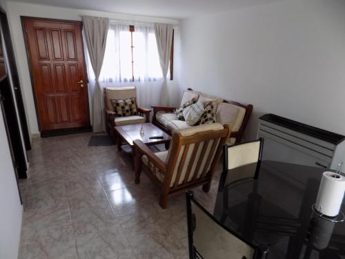 Apartment image 10