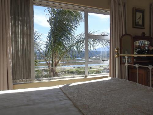 Kilátás, At 29 Columba in Groot Brak Rivier