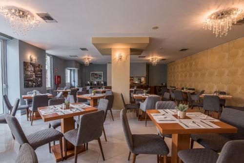 餐廳, Grand Olympic Hotel Loutraki in 路特奇