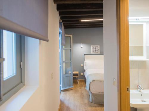 Aldaba Apartamentos - image 7