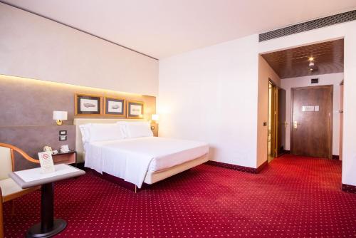 Best Western Modena District - image 12