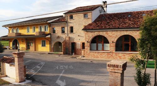 المنظر الخارجي, Dolce Vita - Exclusive Inn in سان دونا‘ دى بيافا