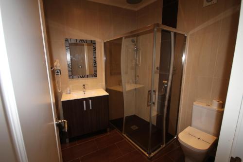 Hotel Copacabana Tarifa Beach - image 9