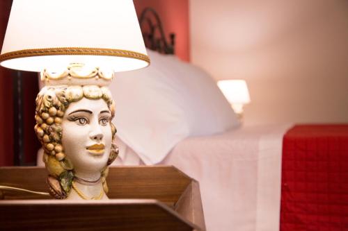 Sicily's View - image 7