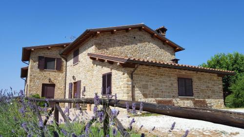  Cannabis Clinic & Restaurant, Gubbio bei Carbonesca