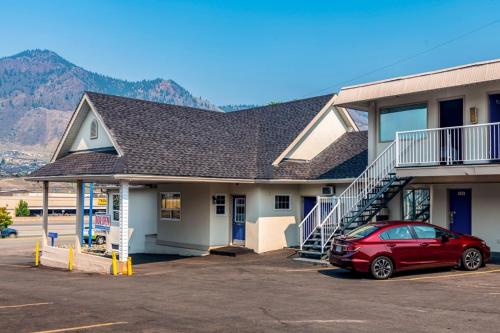 Motel 6-Kamloops, BC