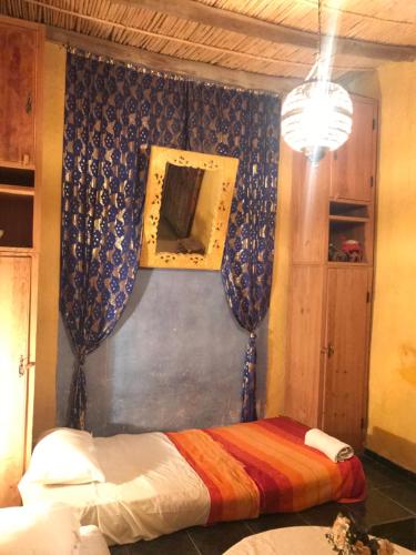 2 twin beds