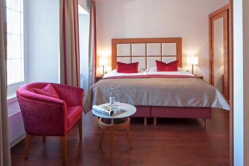2 twin beds