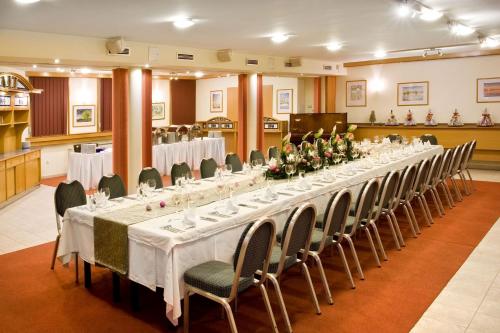 Hotel Kálvária - main image