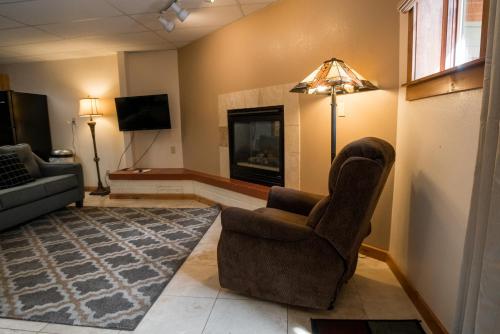 2 bedrooms, 3 beds