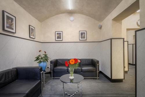 Hotel White Lion - image 11