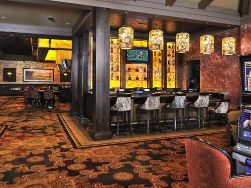 L auberge buffet coupon