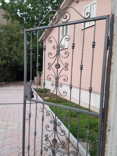  Casa Rosa in Montella