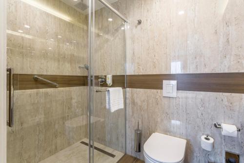 Ringo Apartments - image 9