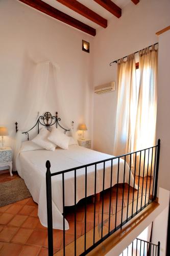 Petit Hotel Es Figueral in Campos