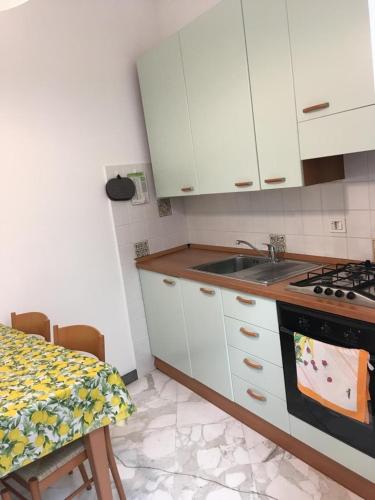  Appartamento via Roma 56 in Monterosso al Mare
