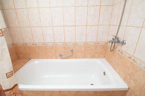 Hotel Sunny Room Type - Economy Double Room - Ground Floor
