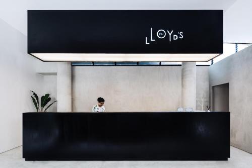 Lloyd's Inn Bali