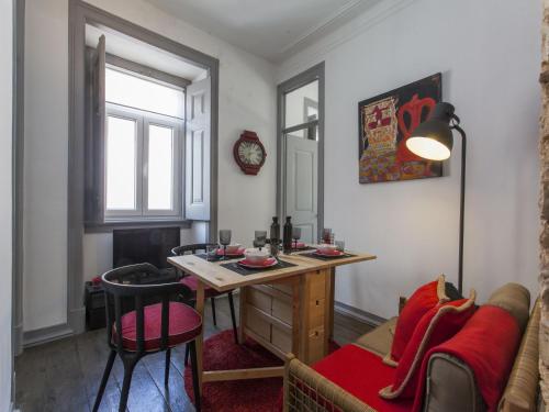 Historical Lisbon Apartments - image 9