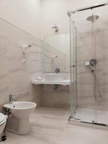 Khome Rooms & Apartment – Catania, CA