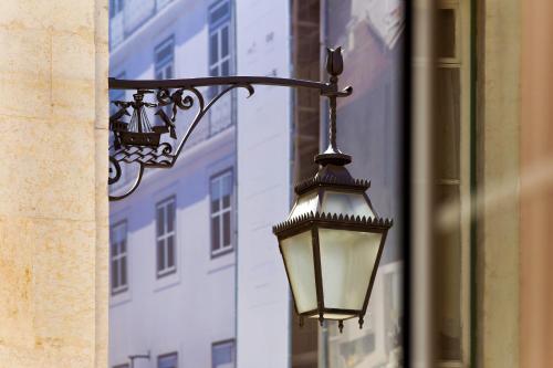 Lost Lisbon :: Chiado House - image 4