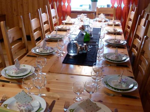 Ételek és italok, Stora Bjornstugan in Laisvall