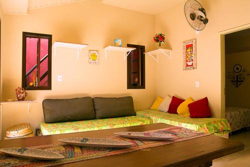 2 bedrooms, 4 beds