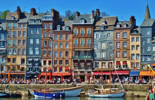 Naturogite Honfleur centre historique avec SAUNA prive