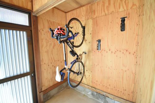 Bed & Bicycle