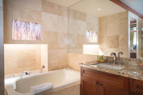 Mauna Lani Terrace A204 - image 3
