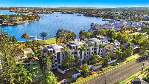 Spinnaker Quays Sunshine Coast