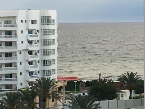 Sousse Corniche Taib Mhiri Roadin Front of Riadh Palm Hotel photo 3