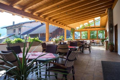 Gasthof Pension Traube in Karres