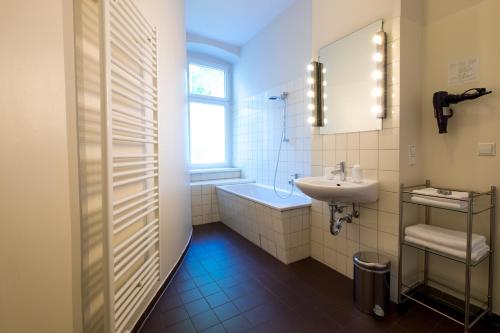 Jasper's Boutique Hotel 281m von Anklamer Straße entfernt