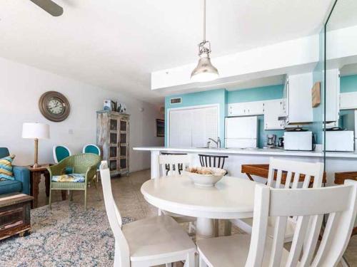 Emerald Towers West 4004 Fort Walton Beach (FL)