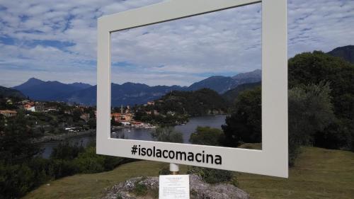 Casa di Sofia e Oscar Lago di Como Canzo