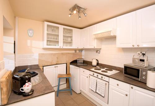 Gate Cottage - main image