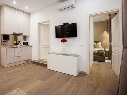 Citylux Apartments Room Type - One-Bedroom Apartment