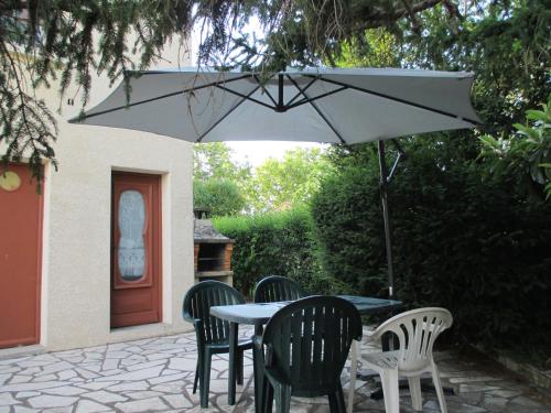 View, Maison de 2 a 6 personnes au bord de l'Herault in Agde City Center