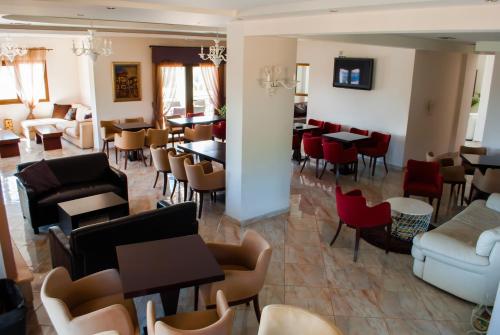 Hotel Terelidis House in Varikón