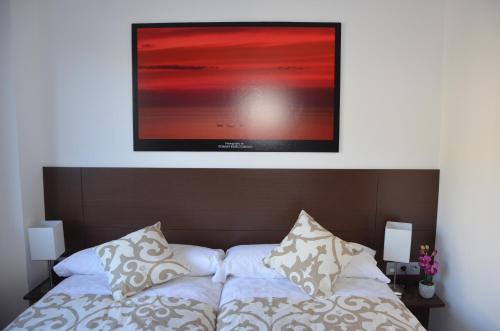 Double or Twin Room image 2