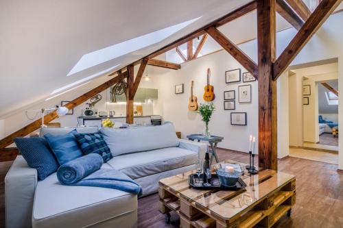APT with sunny garden Prague by Michal&Friends, Praha (fotografie 3)