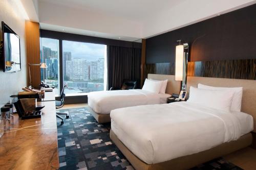 Hotel ICON Room Type - ICON 36 Twin Room with City View