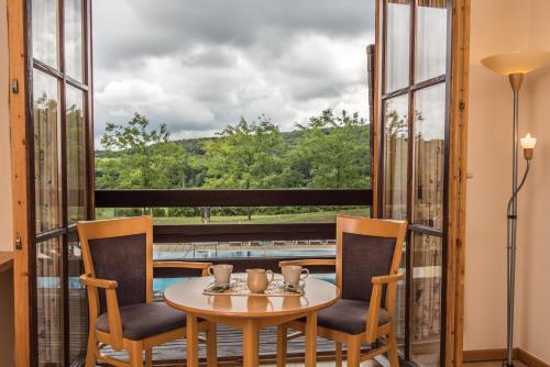 Petneházy Club Hotel Superior - image 12